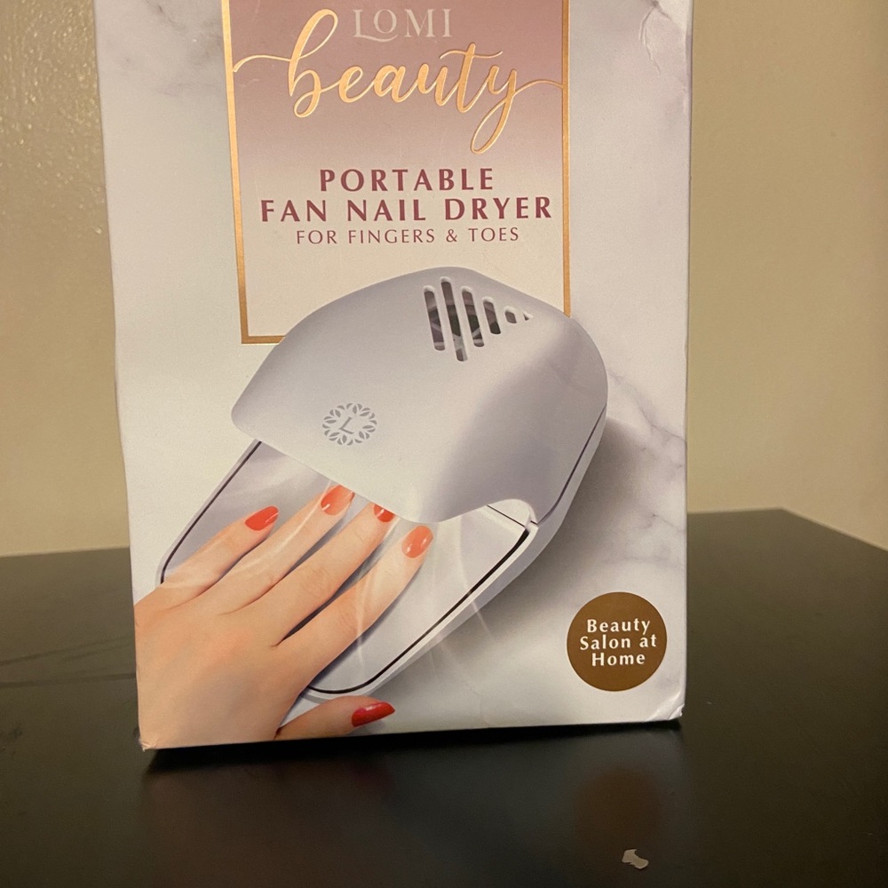 Portable Nail Dryer